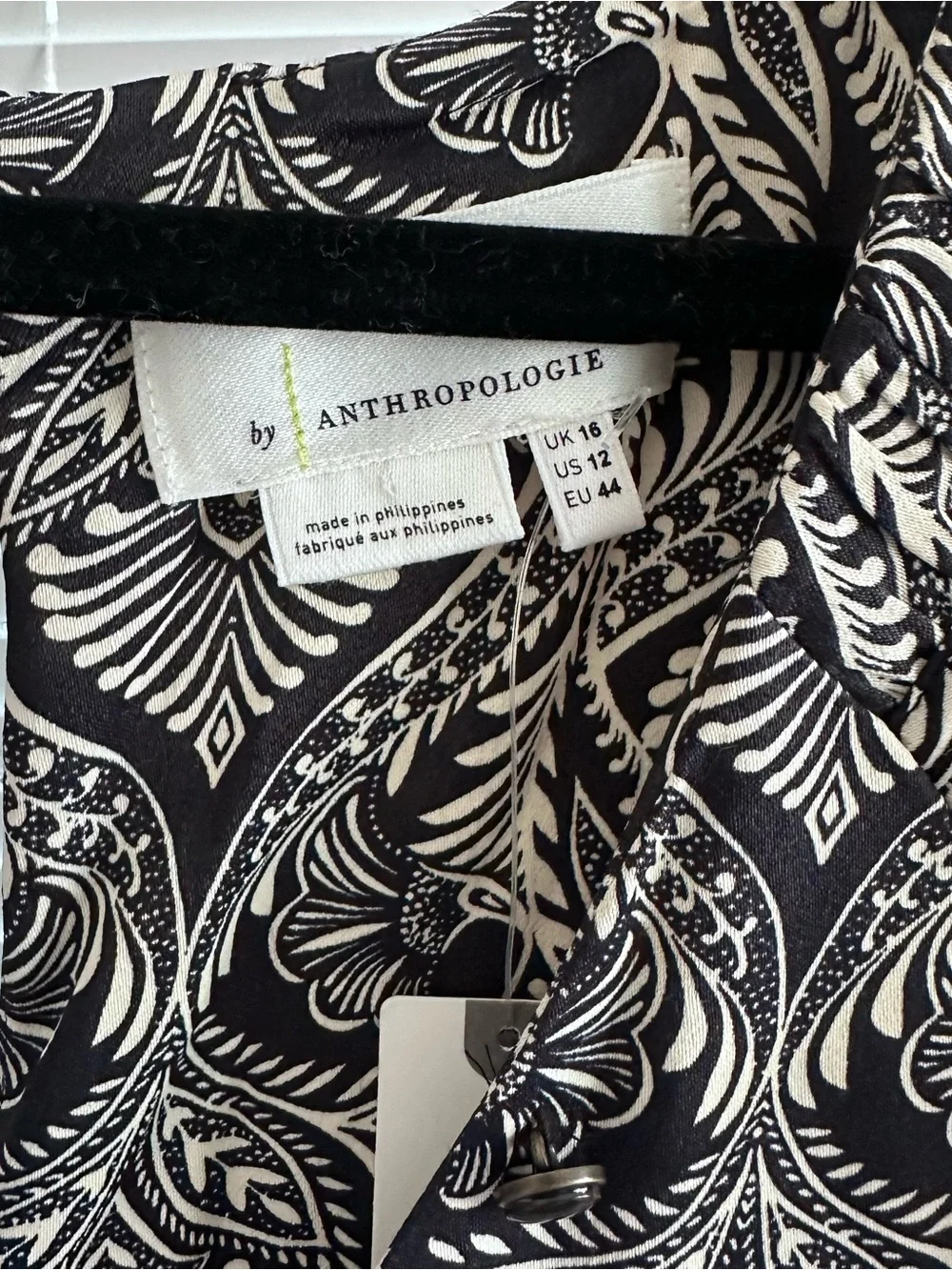 Anthropologie Black & White Paisley Print V-Neck Jumpsuit - Picture 4 of 10